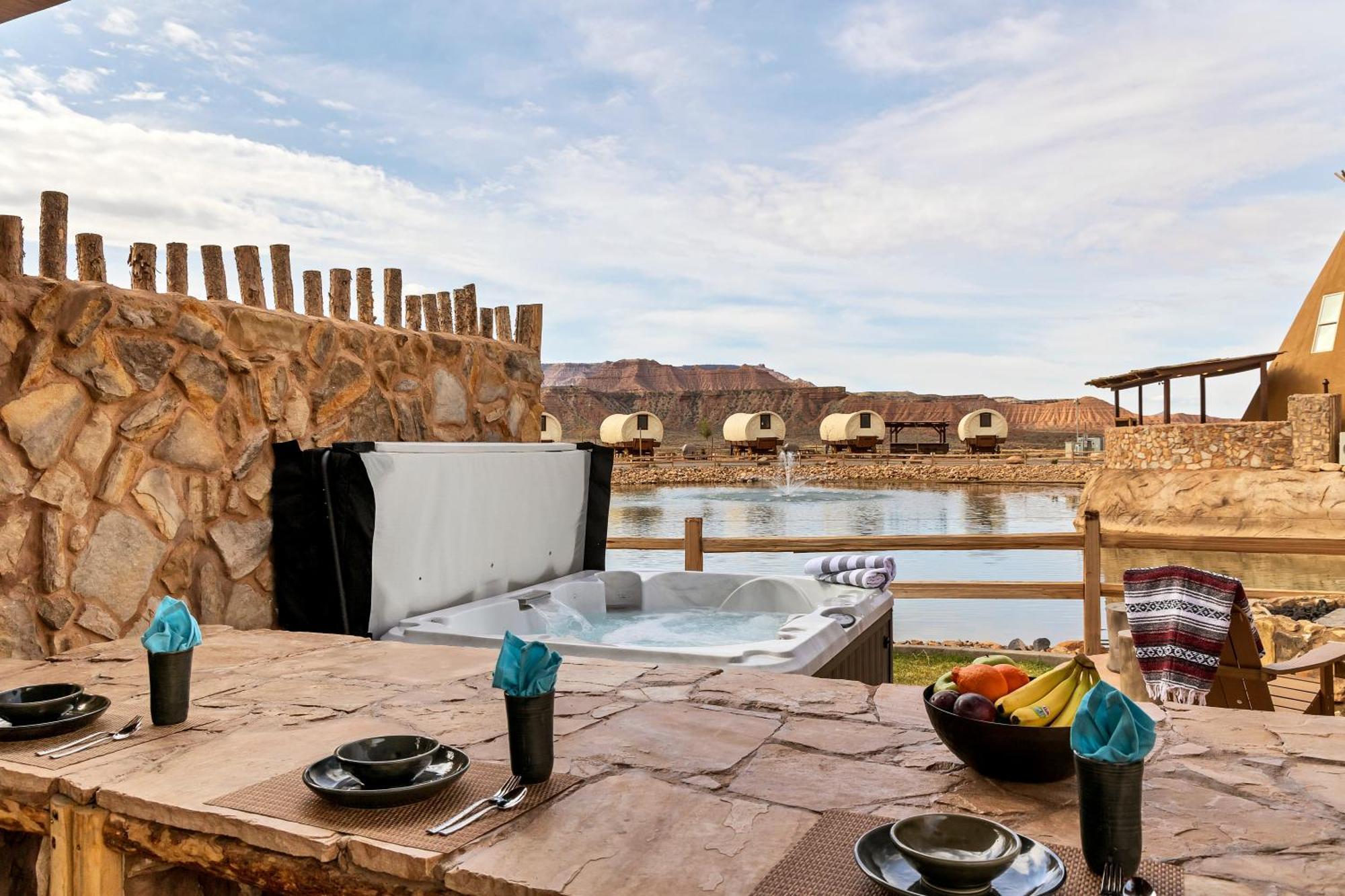 Zion White Bison Glamping & Rv Resort Virgin Kültér fotó