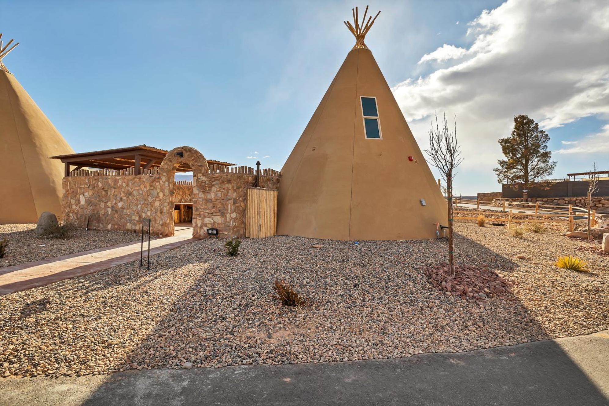 Zion White Bison Glamping & Rv Resort Virgin Kültér fotó